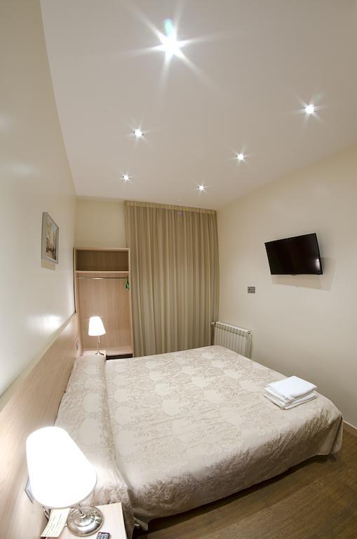 Hostal Excellence Barcelona Kültér fotó