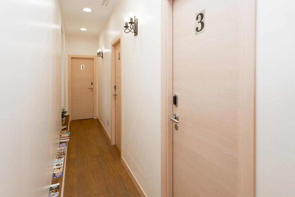 Hostal Excellence Barcelona Kültér fotó