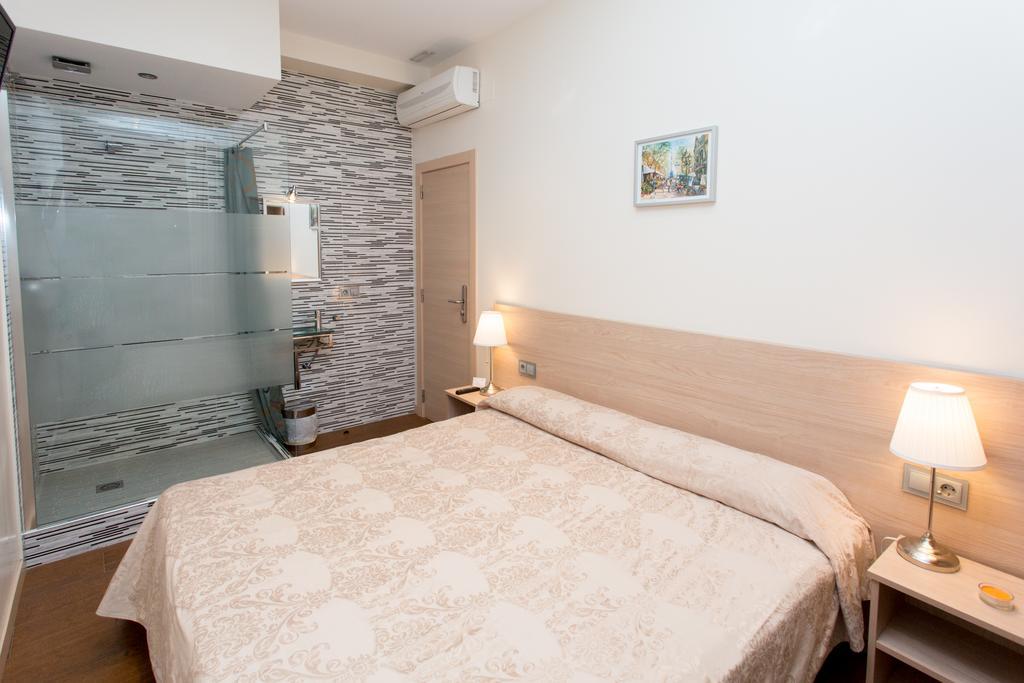 Hostal Excellence Barcelona Kültér fotó
