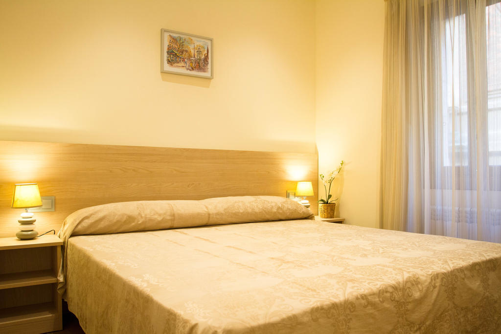 Hostal Excellence Barcelona Kültér fotó